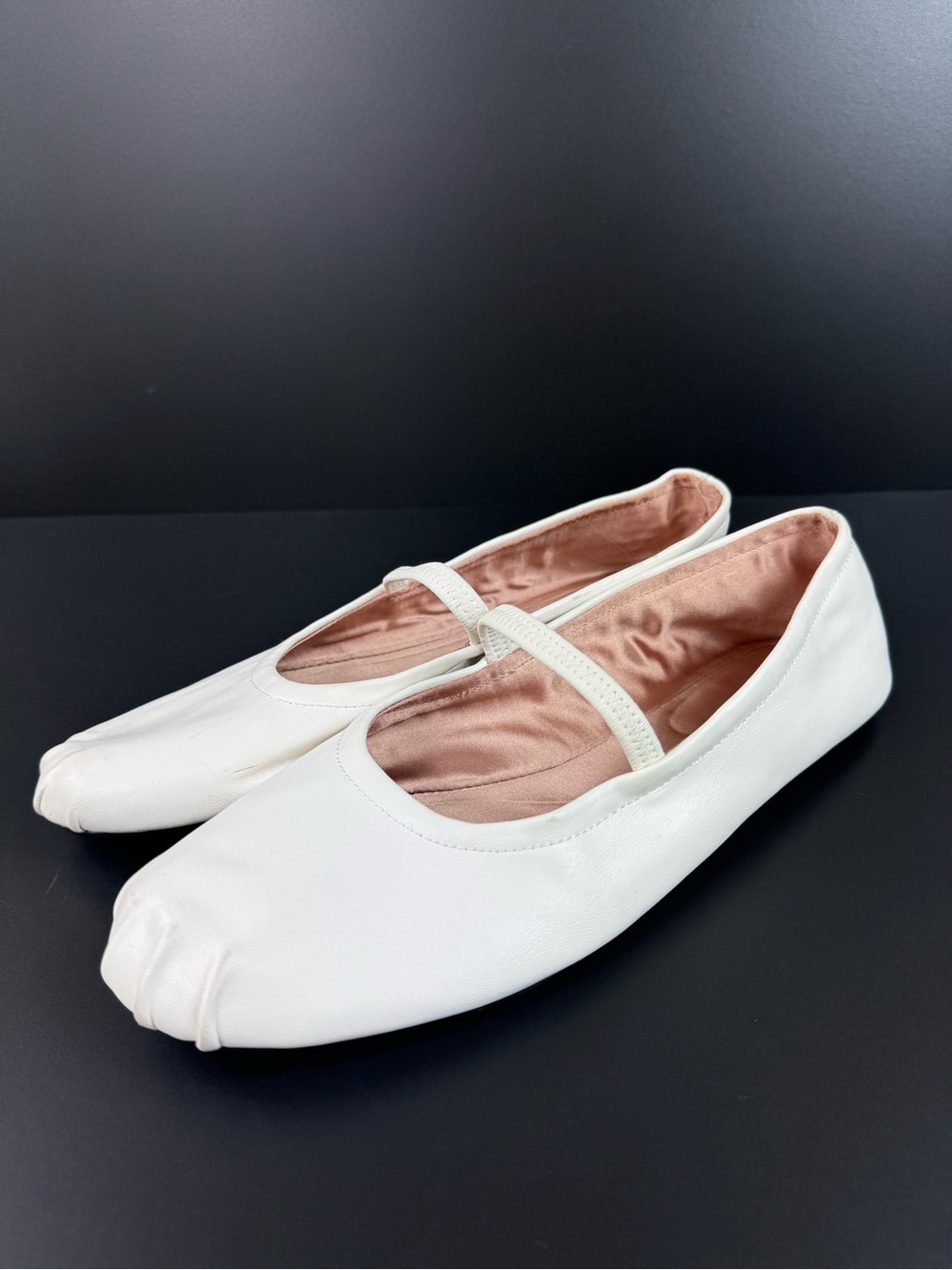 Zara white Mary Jane ballet Flats faux leather buttery soft 41